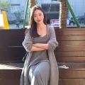 窝边草