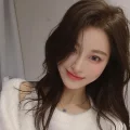 七月茉茉