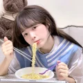 鲨鱼小莹