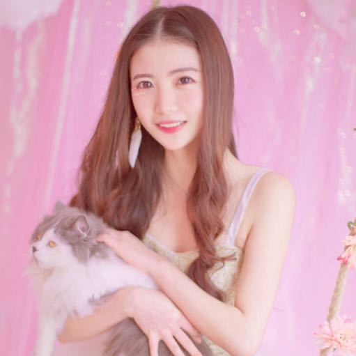 你的甜兒姐頭像