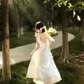 萦觅小思身边