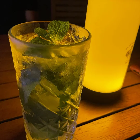 一室清簡