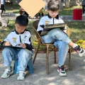蓝色